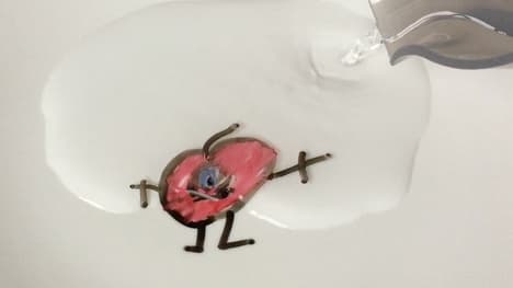 How to Make Drawings Float with a Magic Water Marker