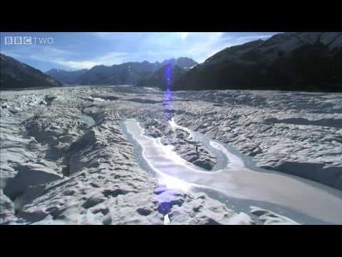 Brian Cox's Favourite Wonder - Wonders of the Solar System - BBC - YouTube