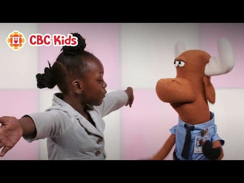 Mr Orlando Learns How to Make a New Friend