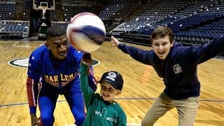 Trick Shots With The Harlem Globetrotters|Thats Amazing
